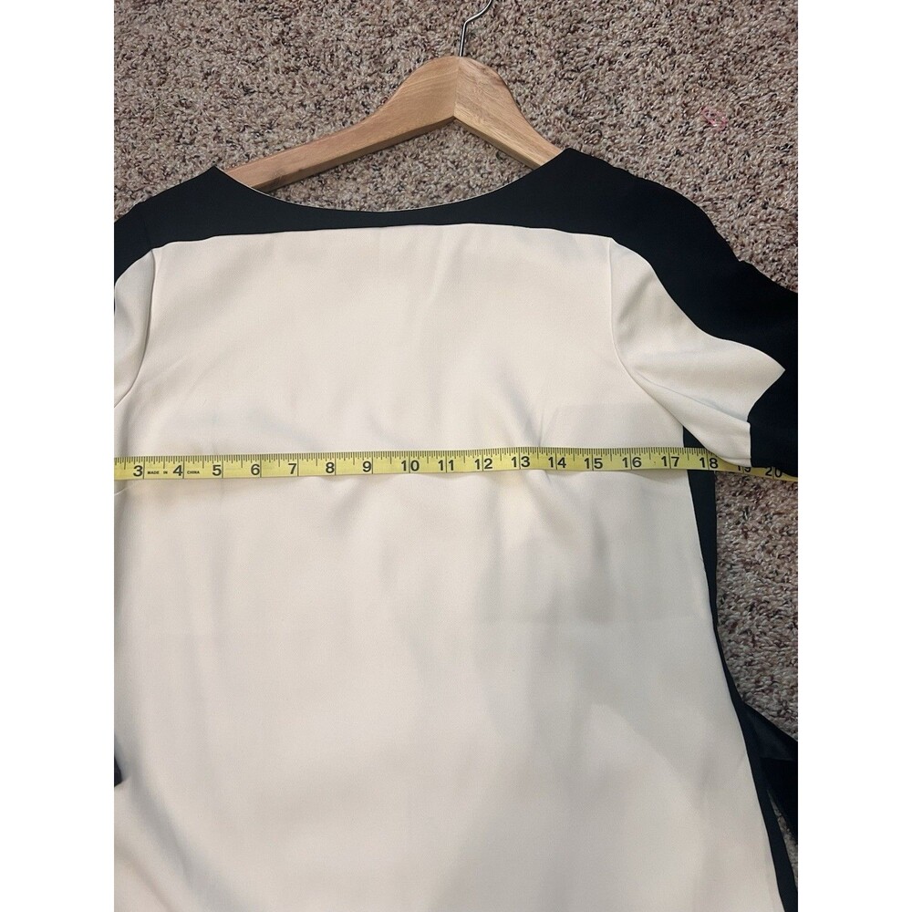 Ann Taylor belted shift dress in a black &white color block design size Small - Picture 7 of 8